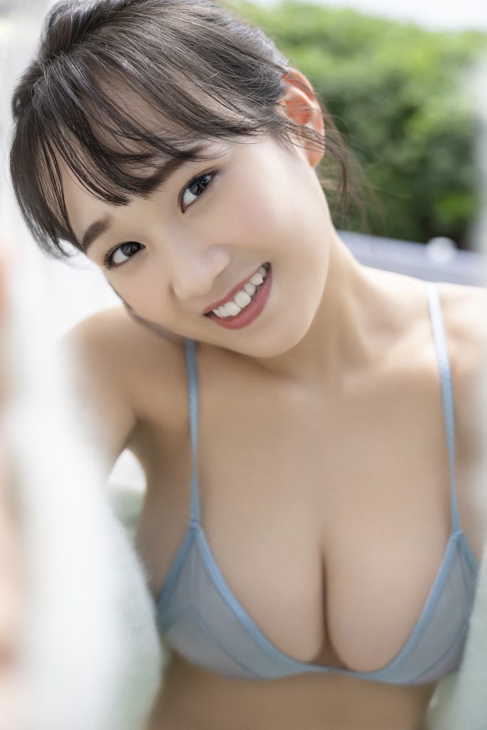 图片[2]-奥村梨穂 奇跡の神乳 ｖｏｌ．１ ＦＲＩＤＡＹデジタル写真集【54P 57MB】-石川澪写真网