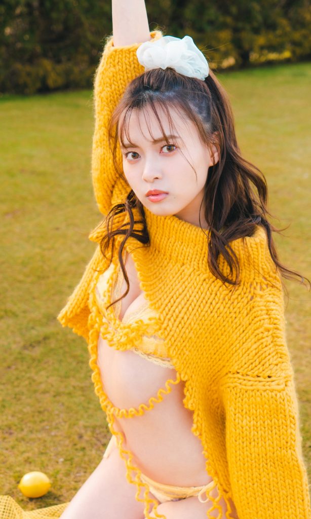 图片[2]-【デジタル限定 週プレ PHOTO BOOK】新條由芽写真集「Over the Green」【53P 98MB】-石川澪写真网